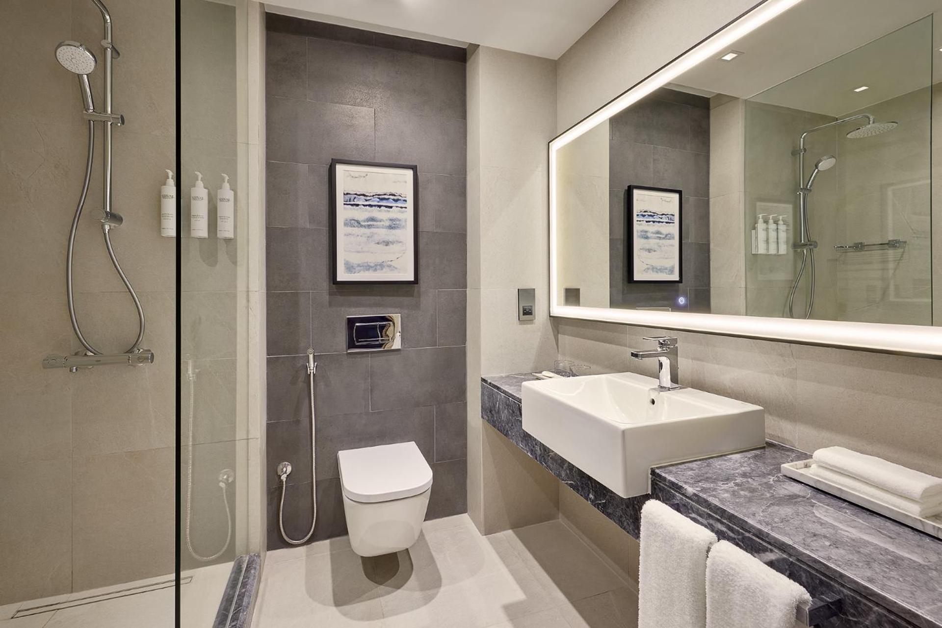Courtyard By Marriott Jubail Hotell Exteriör bild